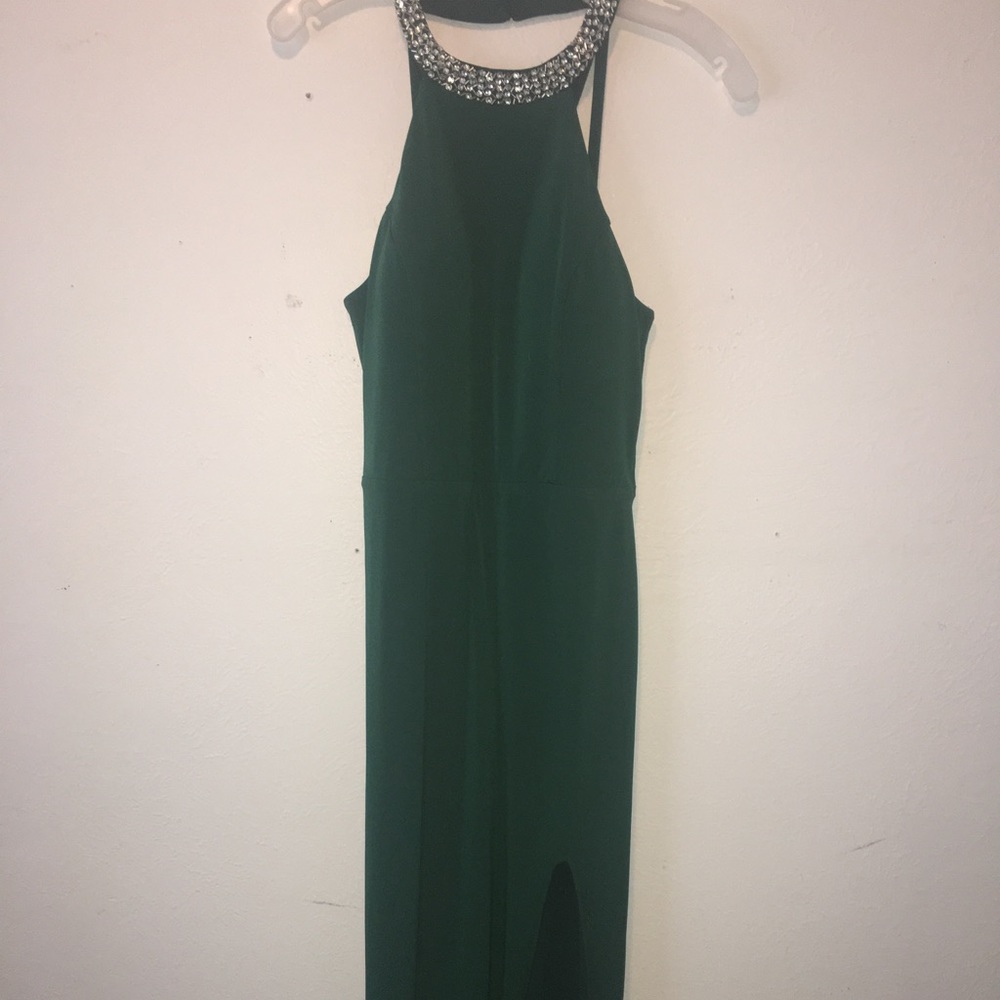 Emerald green prom dress